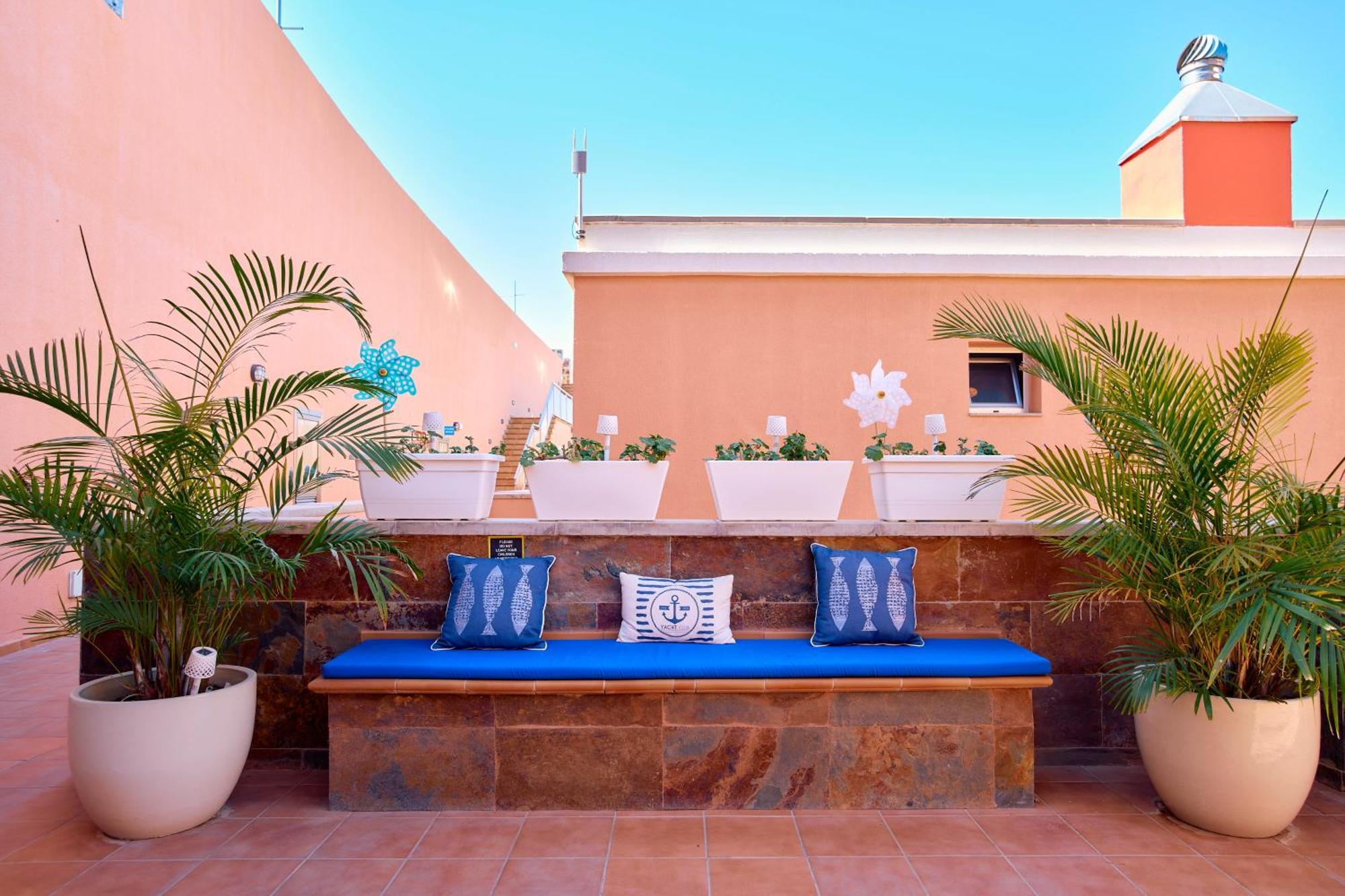 Balcon Del Mar Aparthotel Пуерто Рико Екстериор снимка